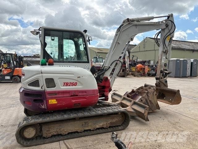 Takeuchi TB 260 Mini bageri <7t
