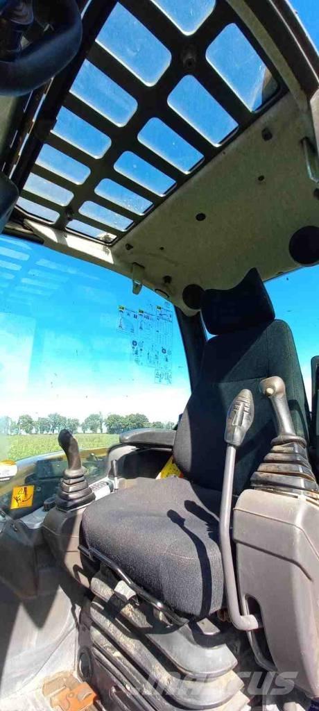 Mecalac 8 MCR Bageri gusjeničari