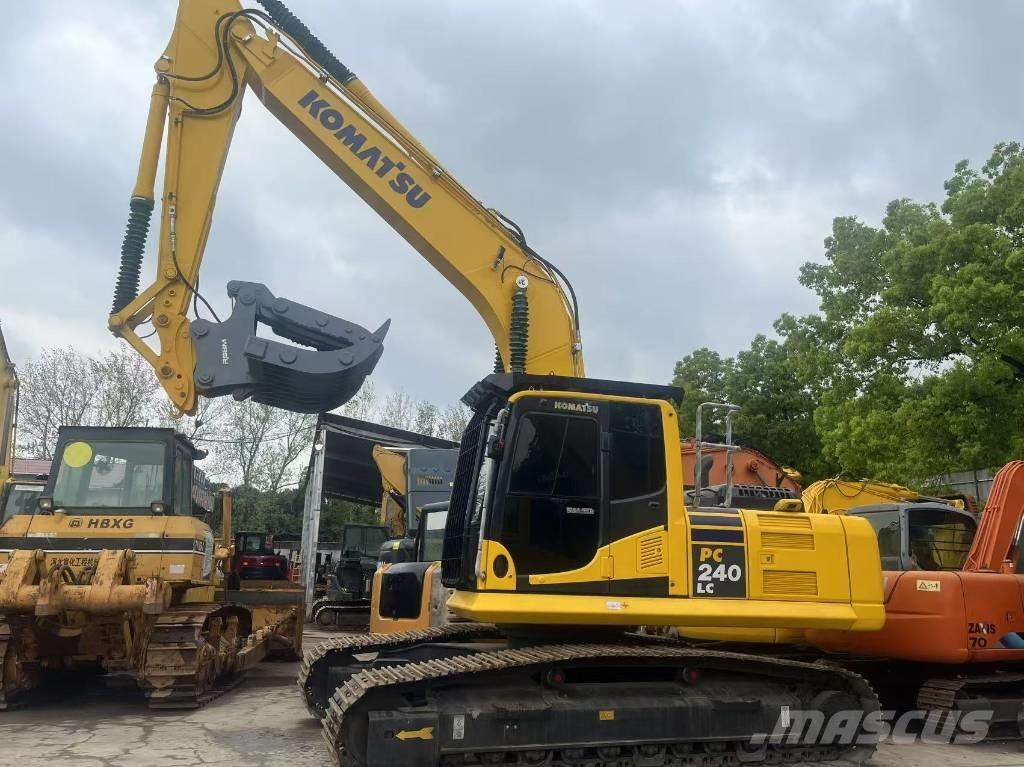 Komatsu PC 240 Bageri gusjeničari
