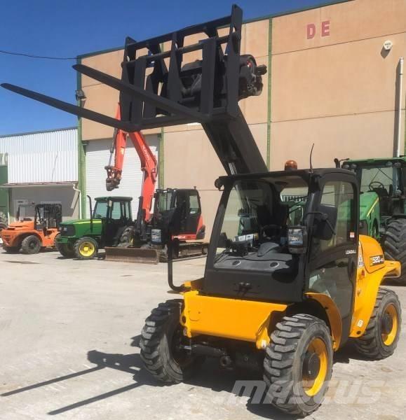 JCB 520-40 Poljoprivredni teleskopski utovarivači