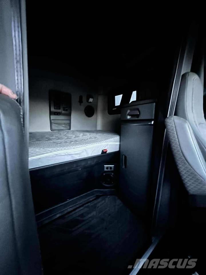 Volvo VNL740 Traktorske jedinice