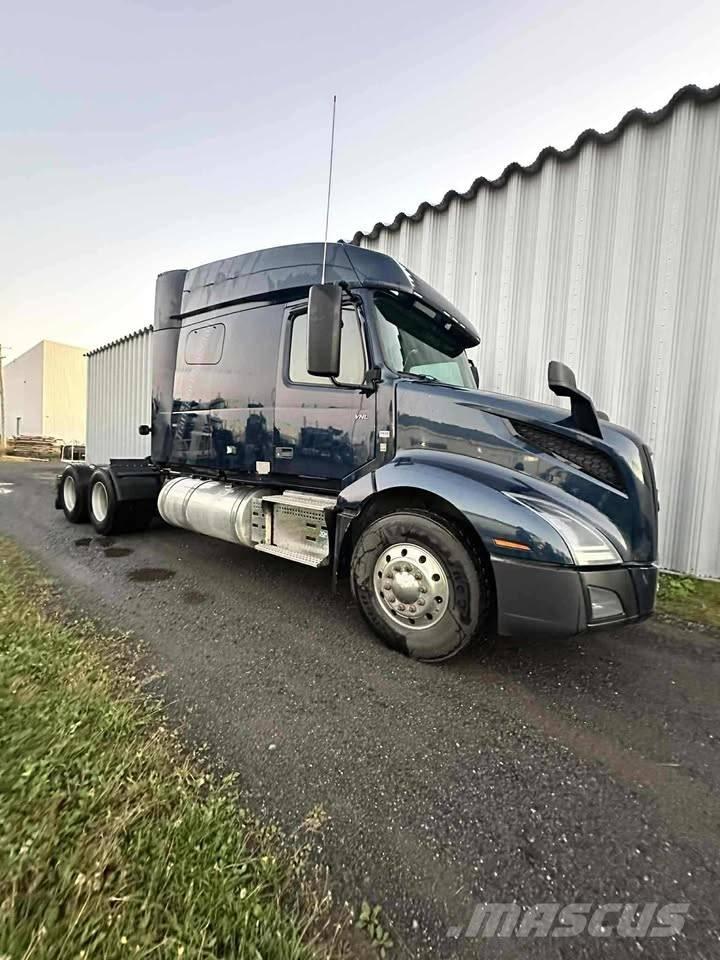 Volvo VNL740 Traktorske jedinice