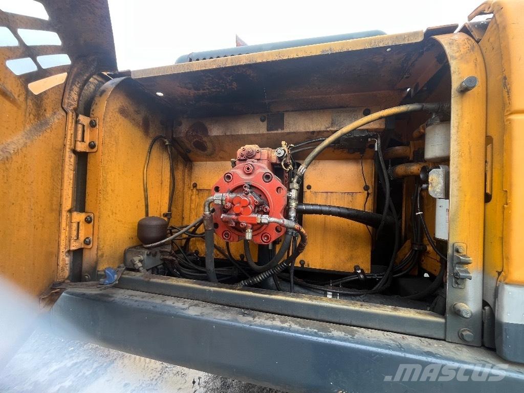 Hyundai 210-9! Bageri gusjeničari