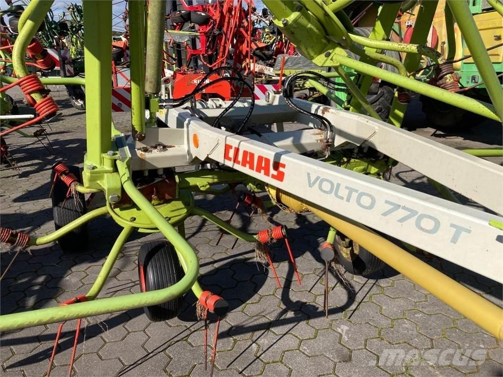 CLAAS Volto 770 T Okretači i sakupljači sijena