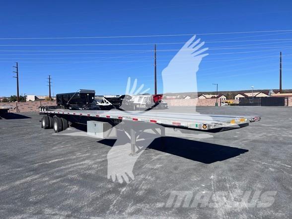 Utility 4000AE Poluprikolice sa otvorenim sandukom