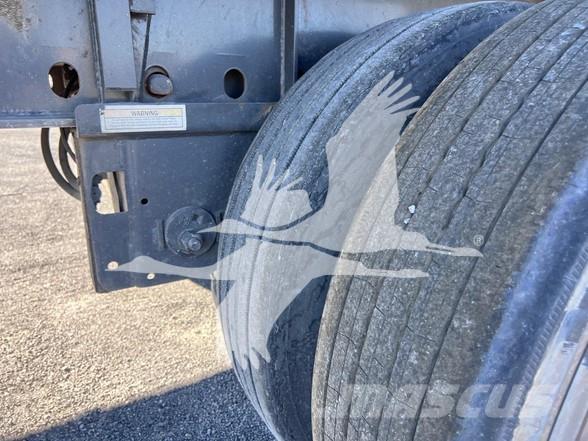 Utility 4000AE Poluprikolice sa otvorenim sandukom