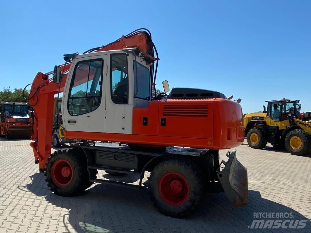 Liebherr A 900 C Bageri na kotačima