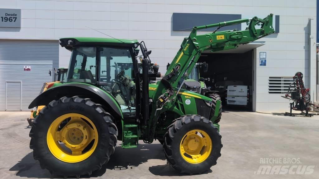 John Deere 5115R Traktori