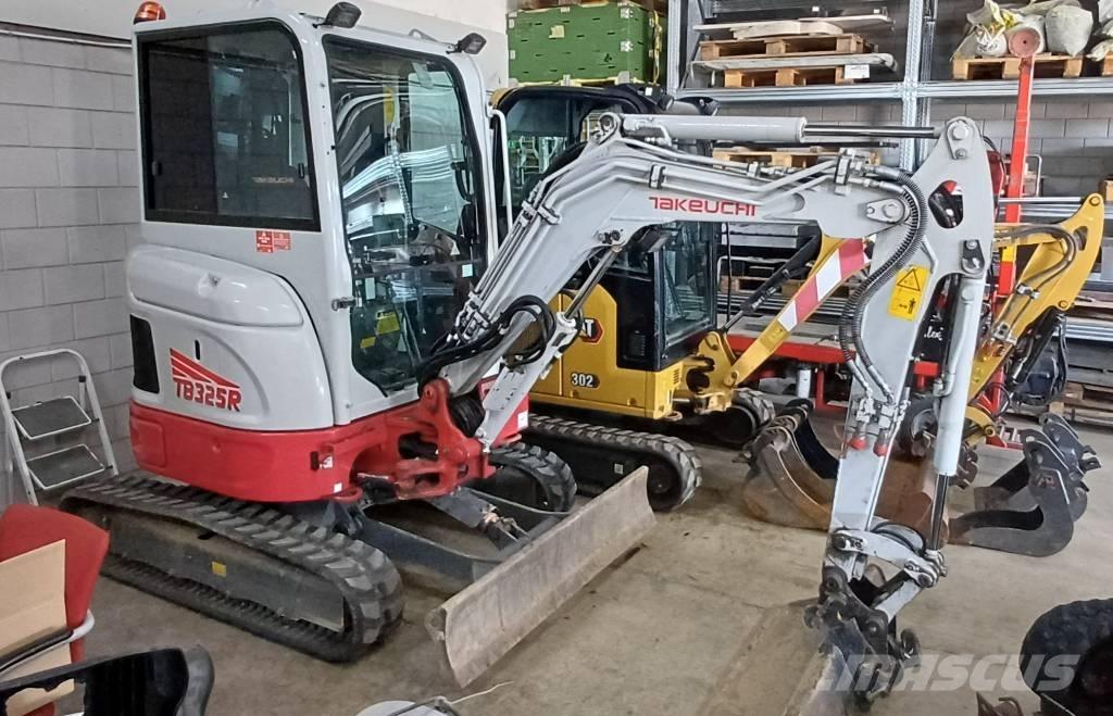 Takeuchi TB 325 R Mini bageri <7t