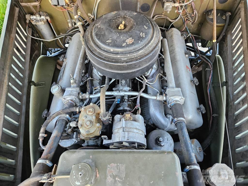 Kraz 255 B Kamioni s ravnim pločom / vitlom