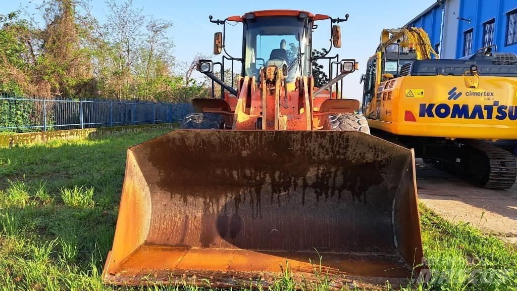 Hitachi W190 Utovarivači na kotačima