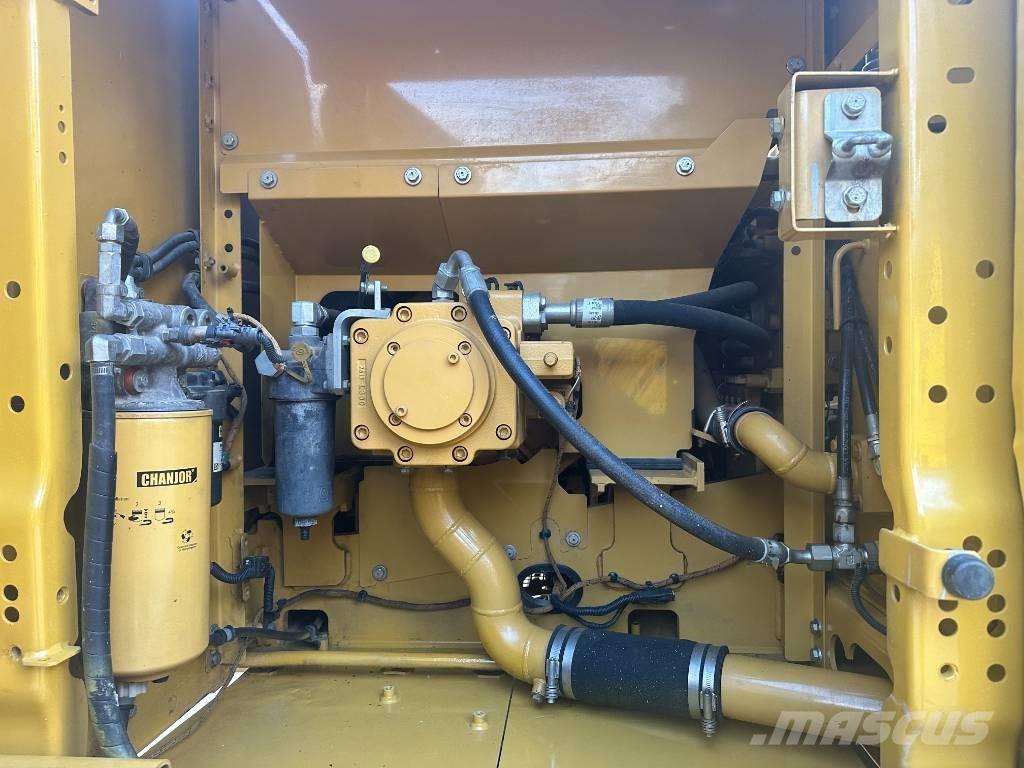 CAT 320 GC Bageri gusjeničari