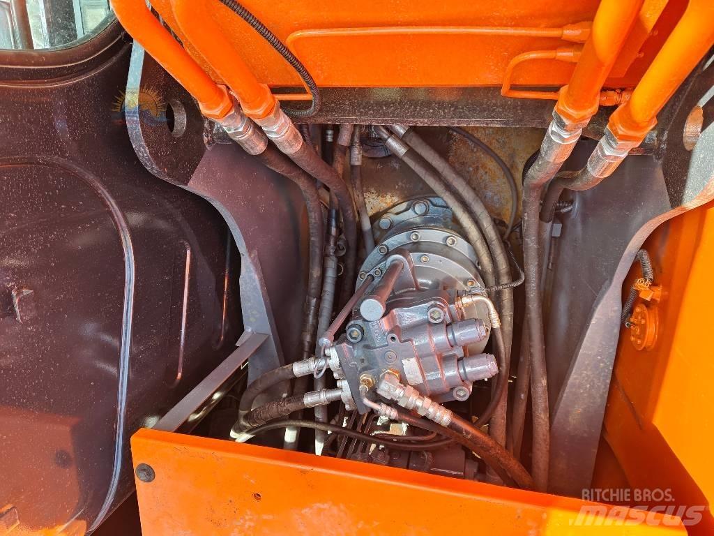 Hitachi ZX 130 Bageri gusjeničari