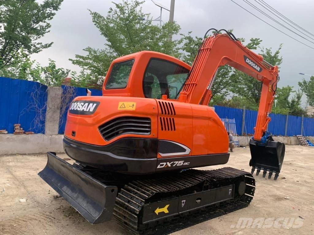 Doosan DX 75-9 C Midi bageri 7t – 12t
