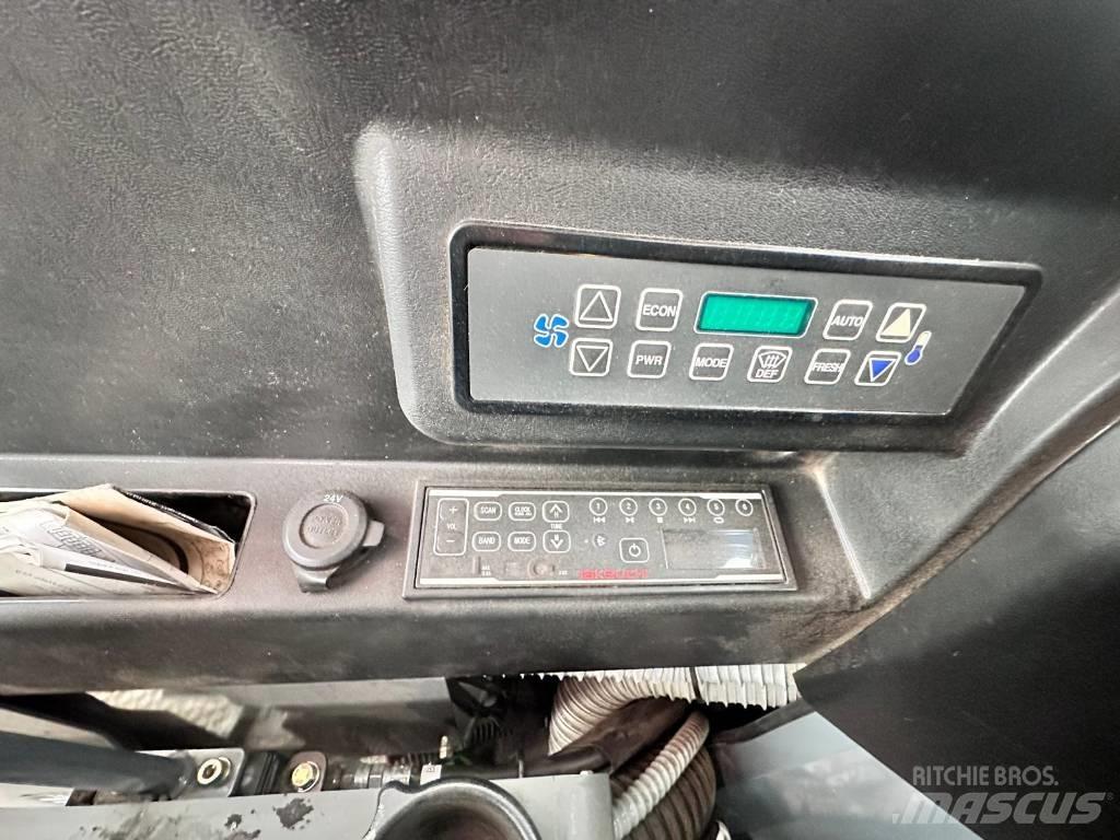 Takeuchi TB2150c Bageri gusjeničari