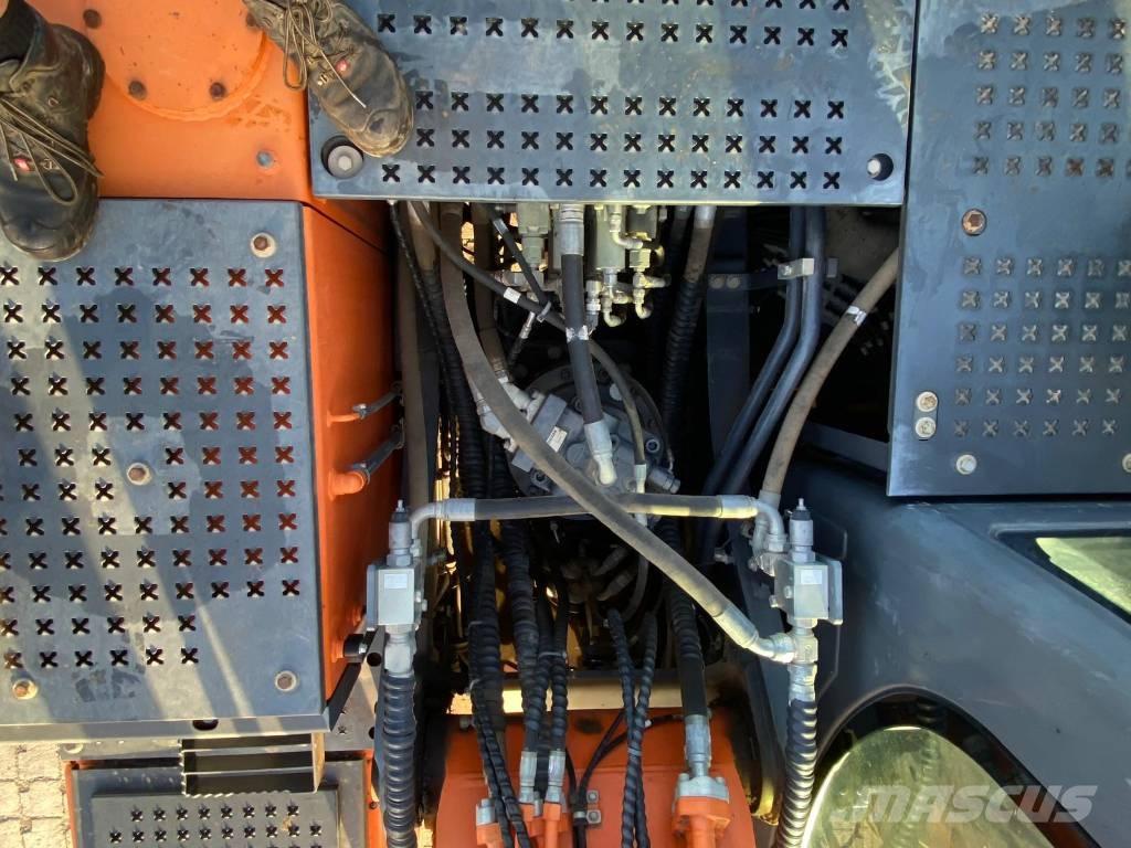 Doosan DX 255 LC-5 Bageri gusjeničari