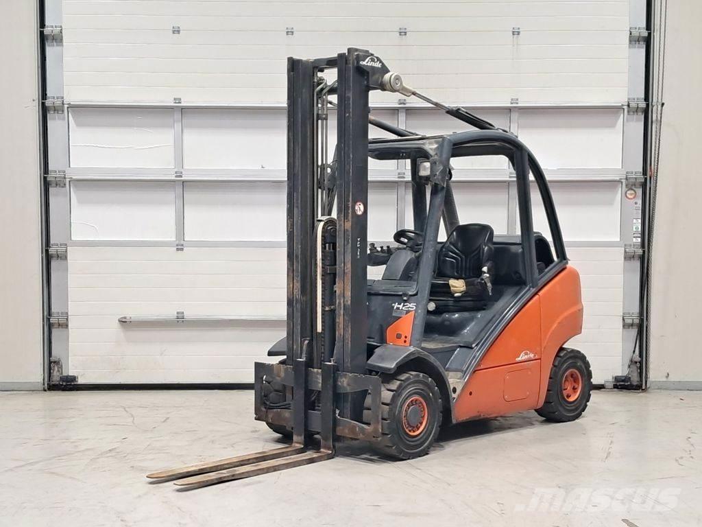 Linde H25T Plinski viličari