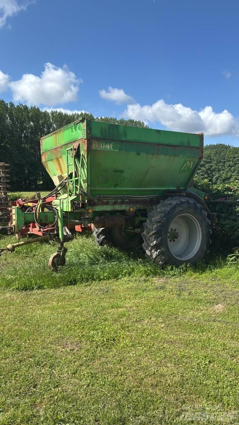  GÜSTROWER D 045 Rasipači mineralnog  gnojiva