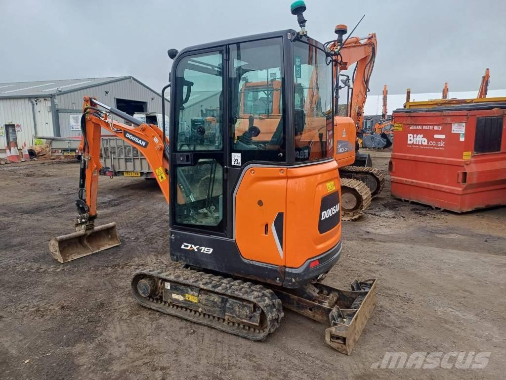 Doosan DX 19 Mini bageri <7t