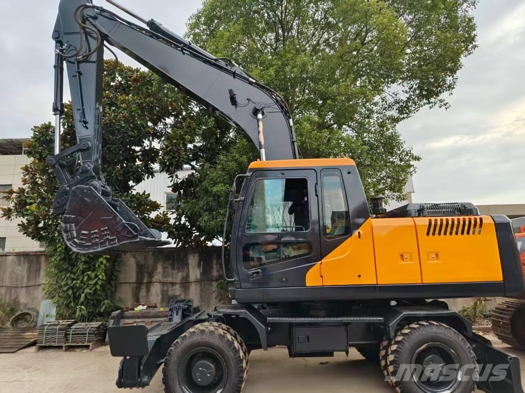 Hyundai r210w-9 Bageri na kotačima
