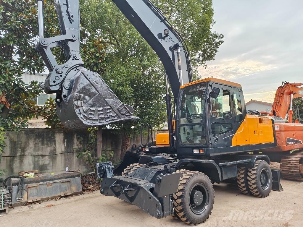 Hyundai r210w-9 Bageri na kotačima