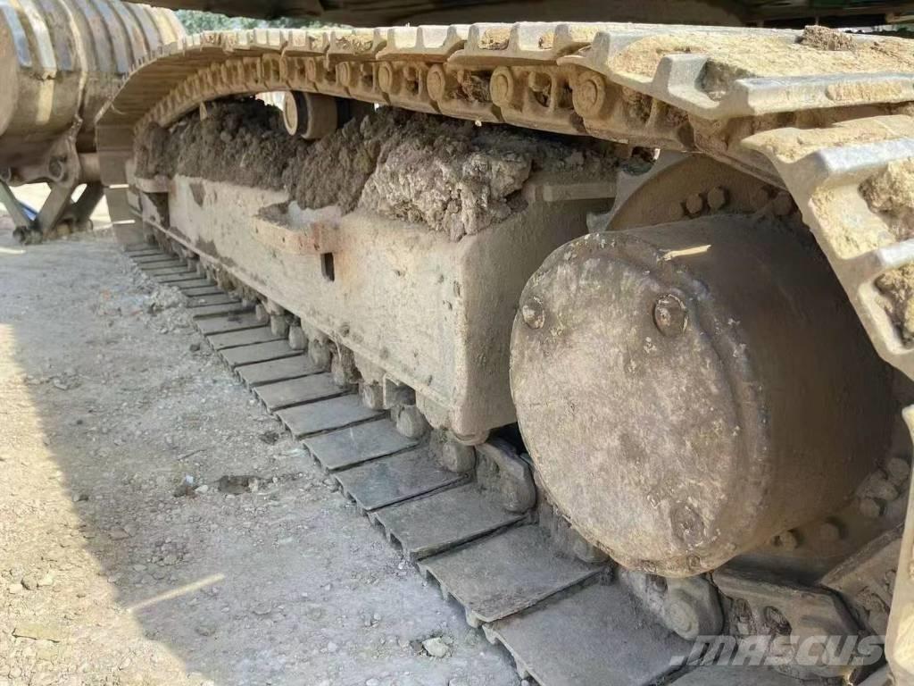 Komatsu PC 200 Bageri gusjeničari