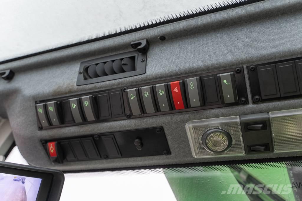 Sennebogen 821 E Bageri na kotačima