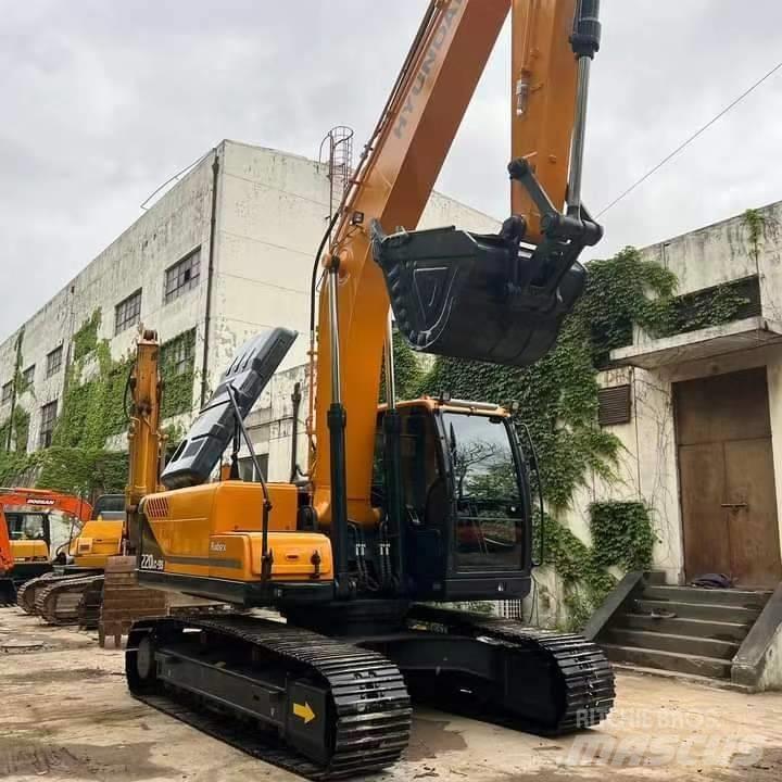 Hyundai R220LC-9S Bageri gusjeničari
