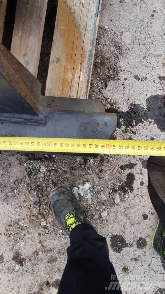  HOOKLIFT    5910MM Utovarivači s kukom