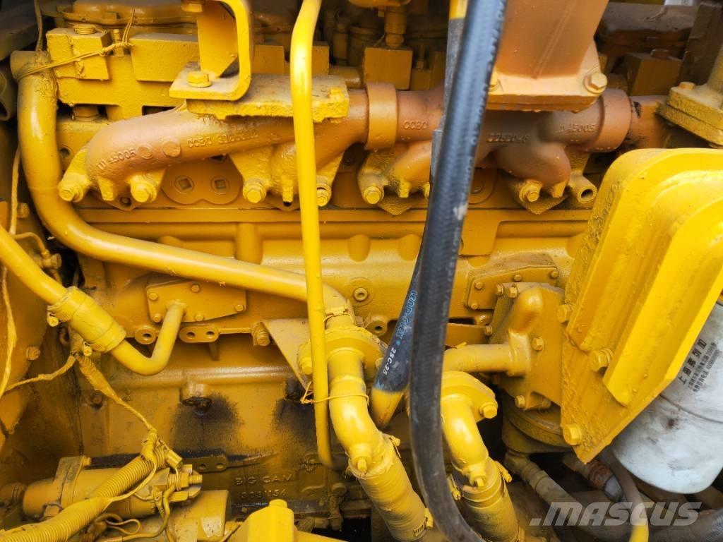 Shantui SD32 Buldožeri gusjeničari