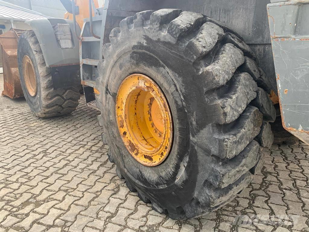 Liebherr L 576 Utovarivači na kotačima