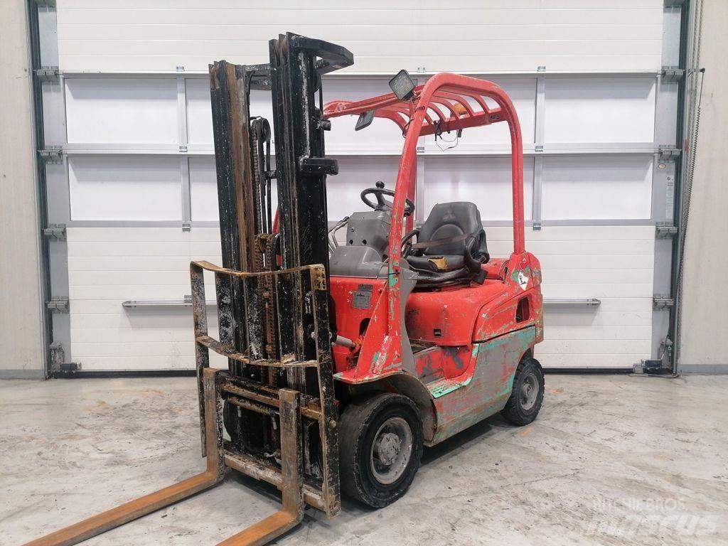 Mitsubishi FD15N Dizelski viličari