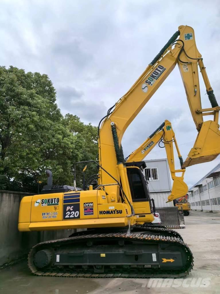 Komatsu PC 220-8 Midi bageri 7t – 12t