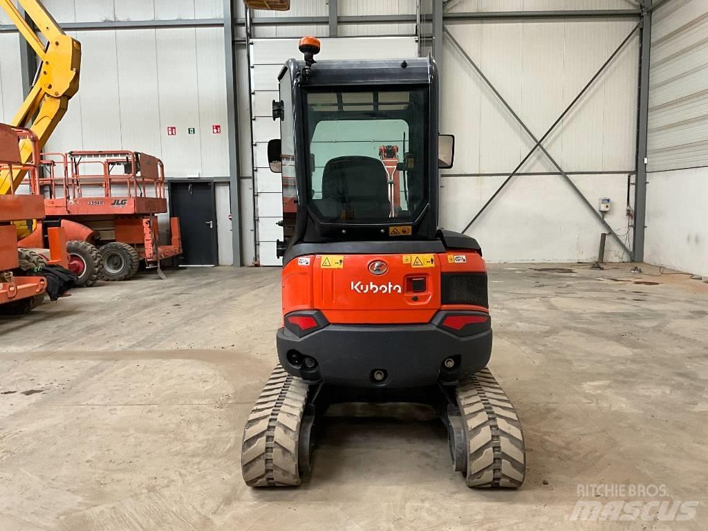 Kubota U 27-4 HI Mini bageri <7t