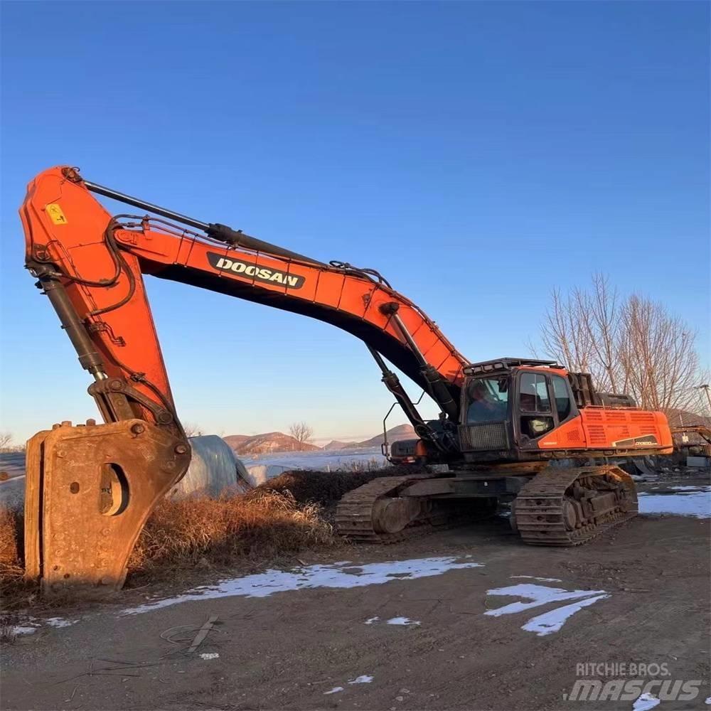 Doosan DX150LC-9C Bageri gusjeničari