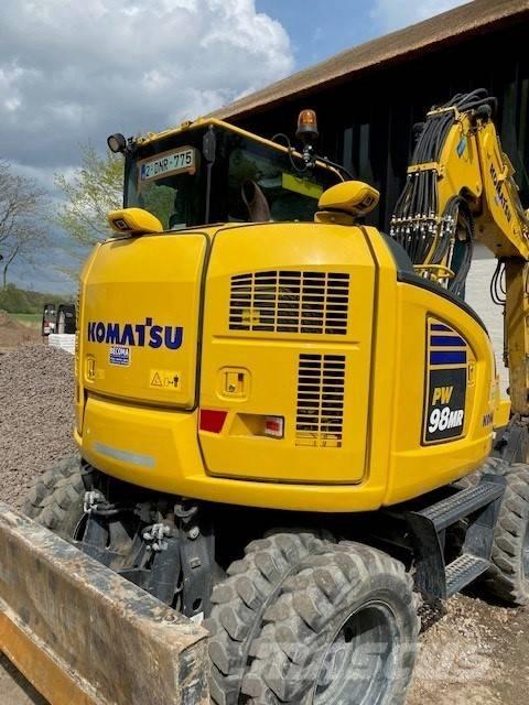 Komatsu PW 98 MR-11 Bageri na kotačima