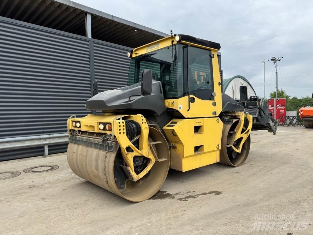 Bomag BW 174 AP-4V Valjci sa dvojnim bubnjem