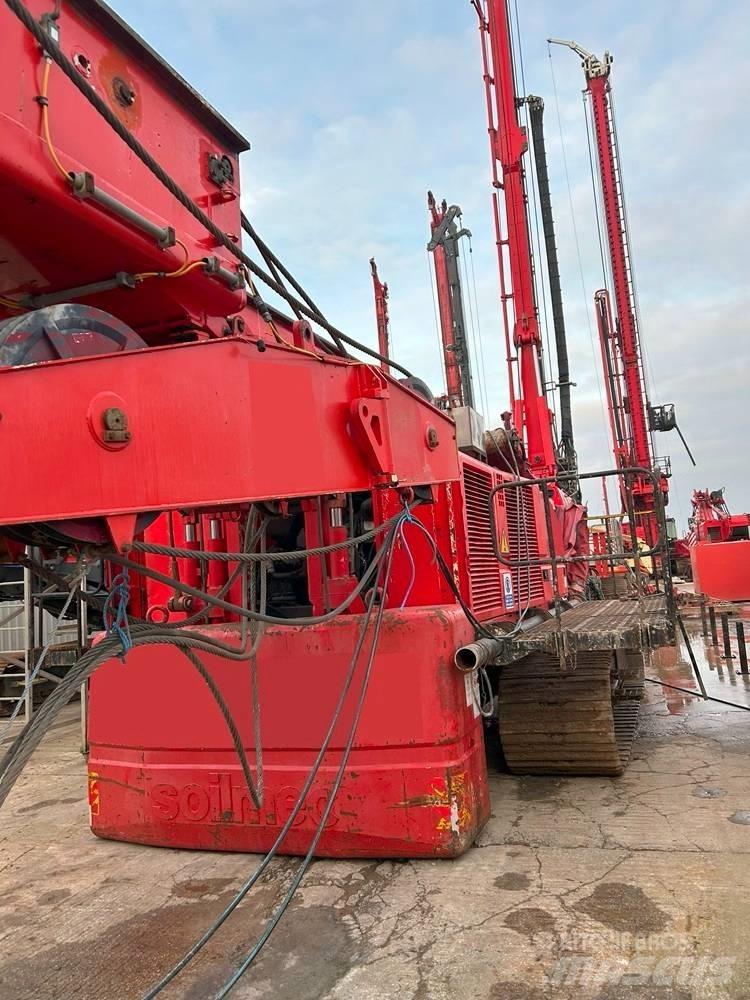 Soilmec SR70 Strojevi za zabijanje stupova