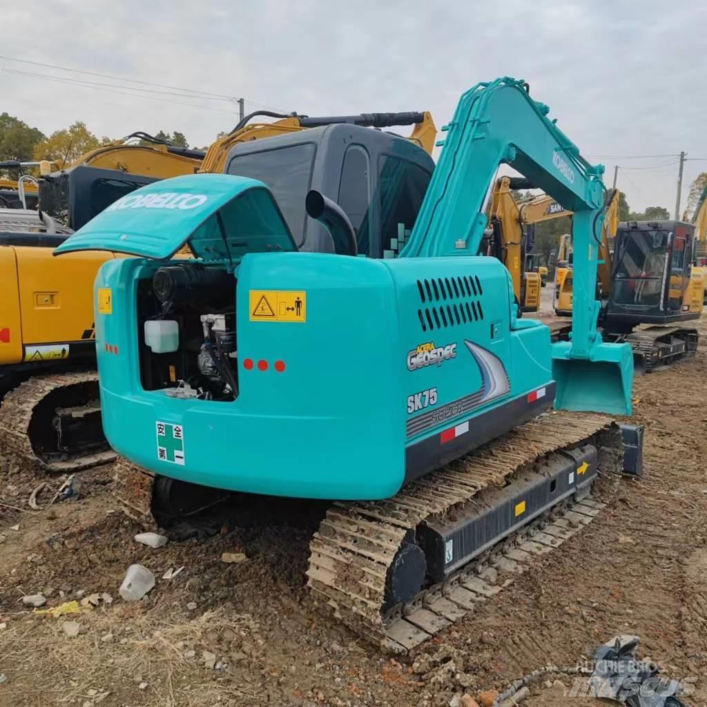 Kobelco SK 75 Bageri gusjeničari