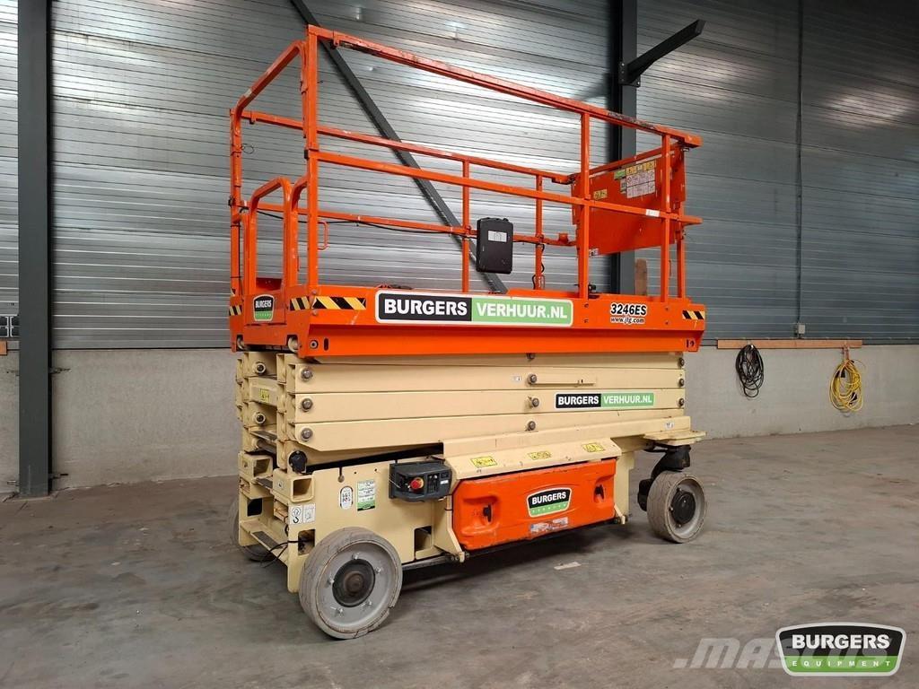 JLG 3246ES Škaraste platforme