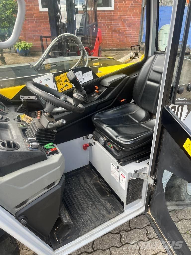 Wacker Neuson TH 412 Teleskopski viličari