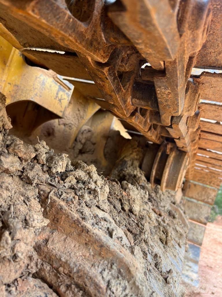 John Deere 450 HLGP Buldožeri gusjeničari