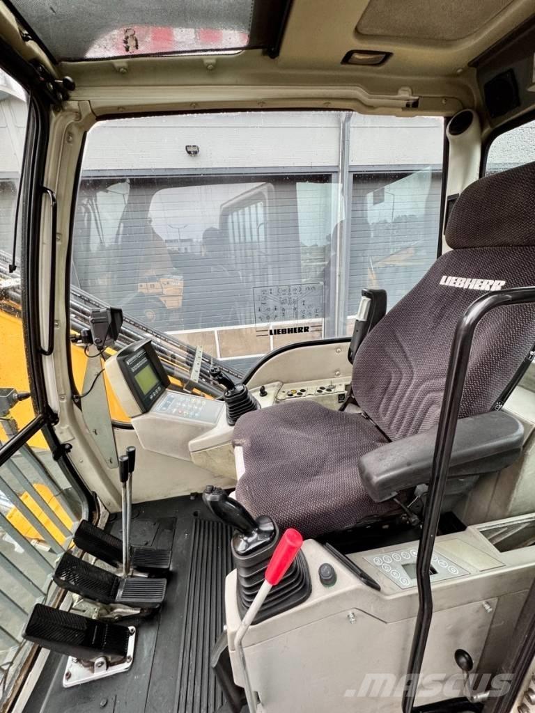 Liebherr R934C LC Bageri za rušenje