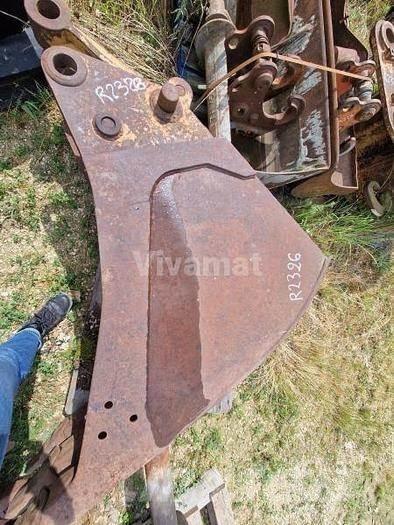 CASE 988 Kašike / Korpe