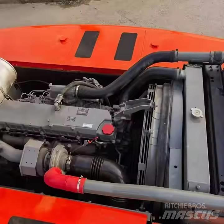 Hitachi ZX350 Bageri gusjeničari