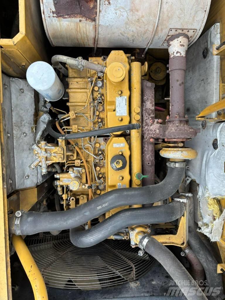 CAT 320 D L Bageri gusjeničari
