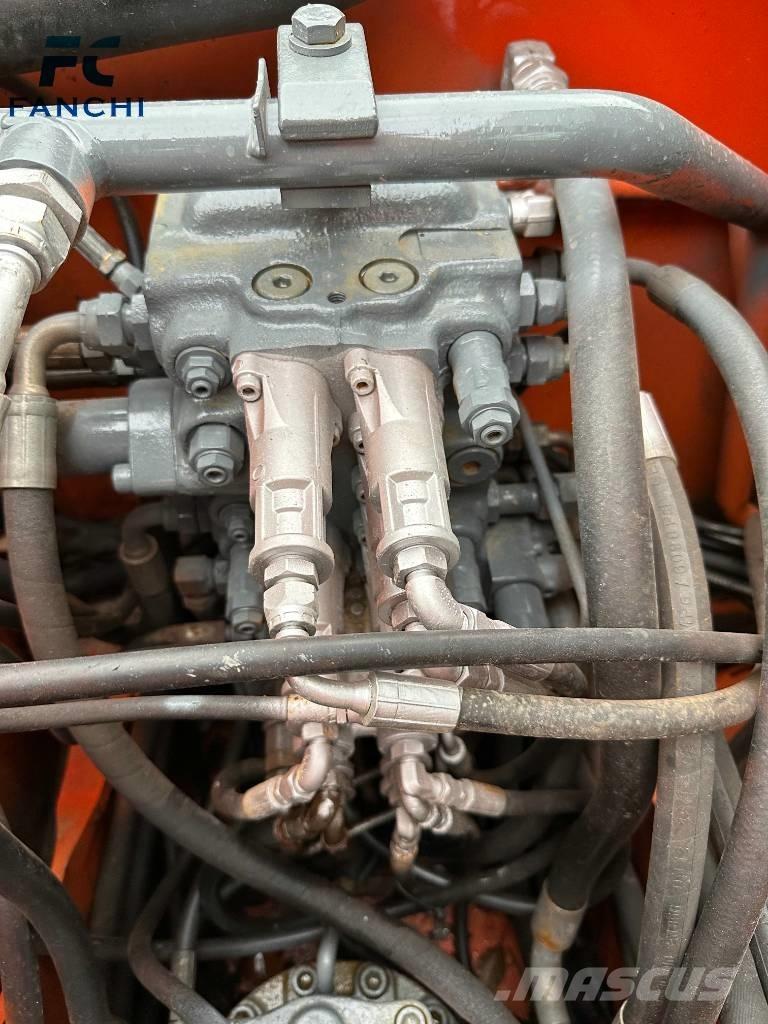 Hitachi ZX 70 Bageri gusjeničari