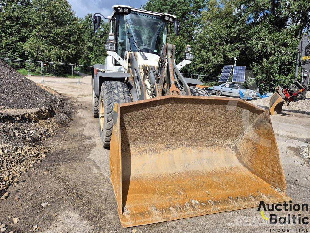 Volvo L 90 Utovarivači na kotačima