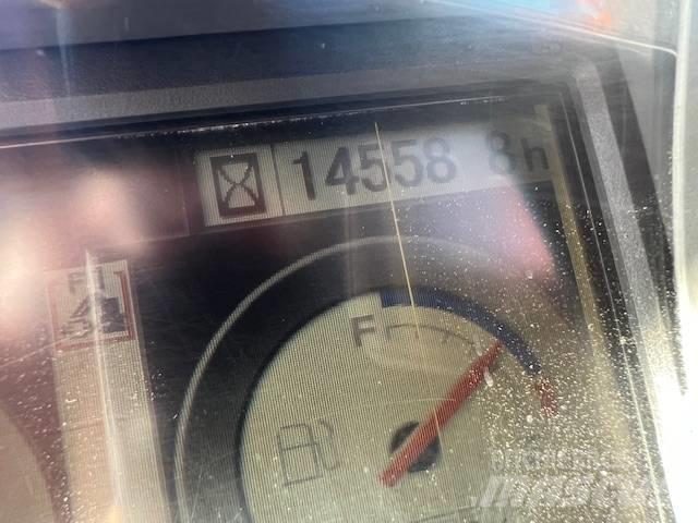 Hitachi ZX 210 LC-3 Bageri gusjeničari
