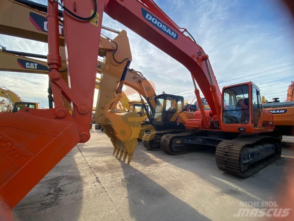 Doosan 300LC-7 Bageri gusjeničari